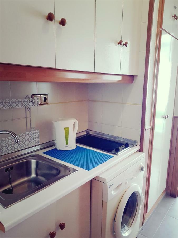 Cosy Studio Apartment In 또레비에하 외부 사진
